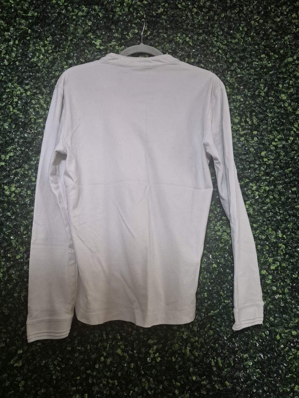 BOSS Men's Long-Sleeve Henley Shirt in Light Gray - Picture 6 of 6